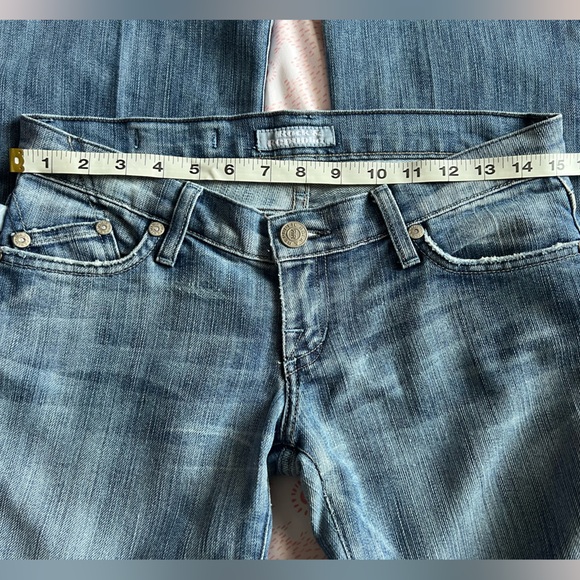 Rock & Republic Low Rise Flare Leg Jeans Fleur-di-lis Embellishment SZ 26 Y2K - Picture 12 of 15